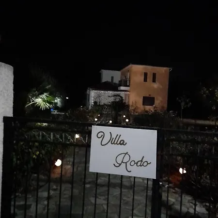 Holiday home Rodo Platanidia